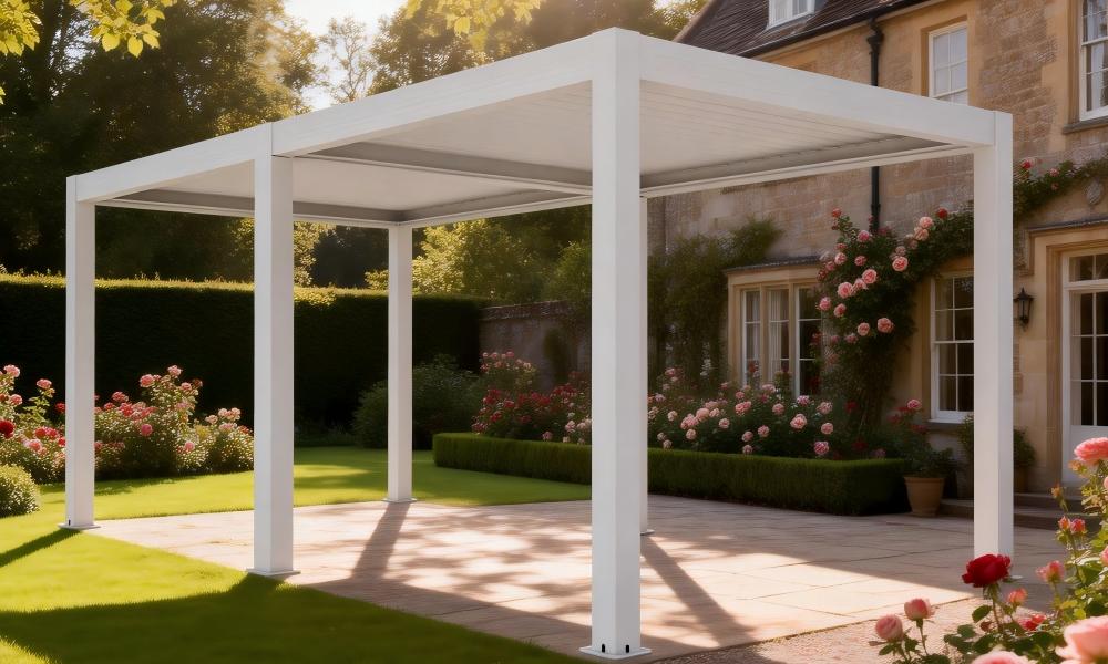 Covered Pergola vs Open Roof: Which One Fits Your Backyard?